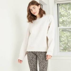 Cozy fleece sweatshirt in cream
